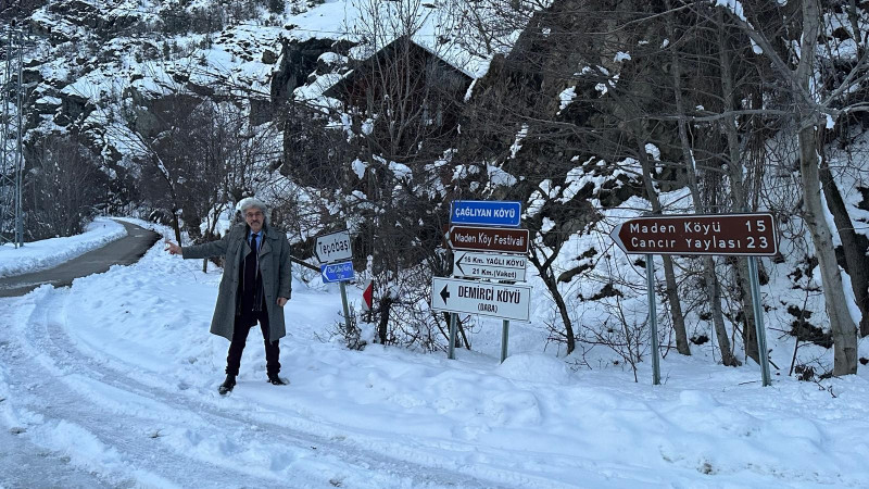 Sahara Geçidi’nde Kar Esareti: Artvin–Ardahan Yolu Ulaşıma Kapatıldı!