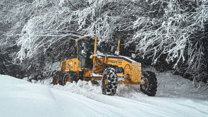 Kar Rize’de Yüksek Kesimleri Vurdu: 31 Köy Yolu Ulaşıma Kapandı